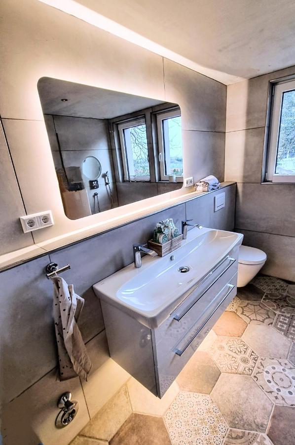 Exklusives Holzhaus Mit Bergbahn - Baden-Baden Im Schwarzwald Villa Exterior foto